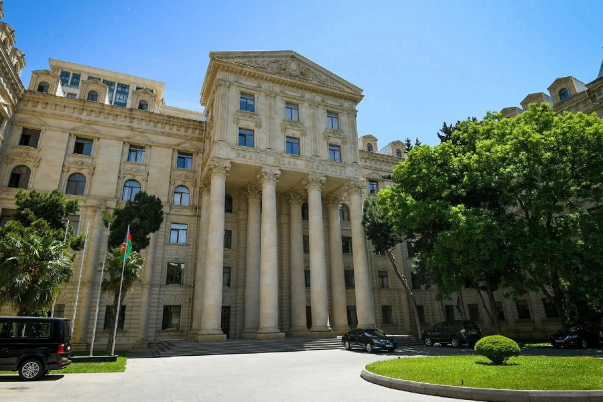 İrandakı vətəndaşlarımızla bağlı [[XİN-dən AÇIQLAMA]]