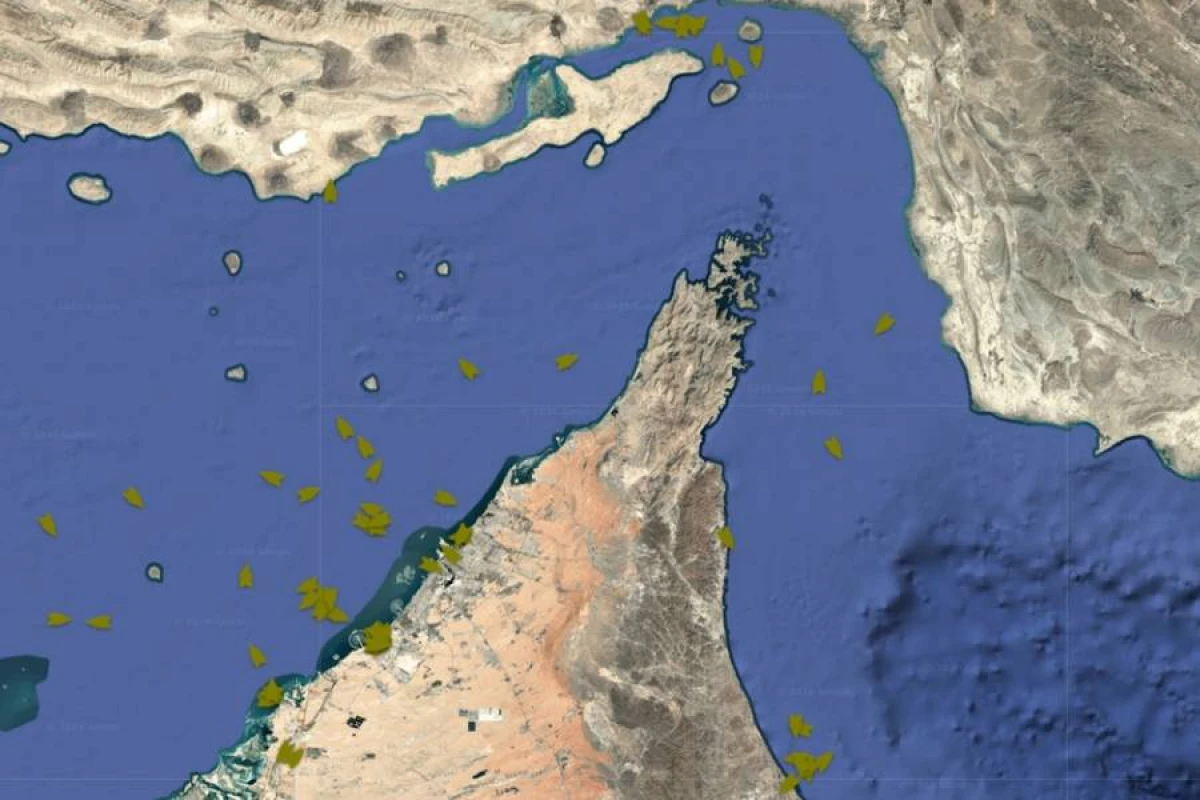 Hörmüz boğazında [[tanker vuruldu]]