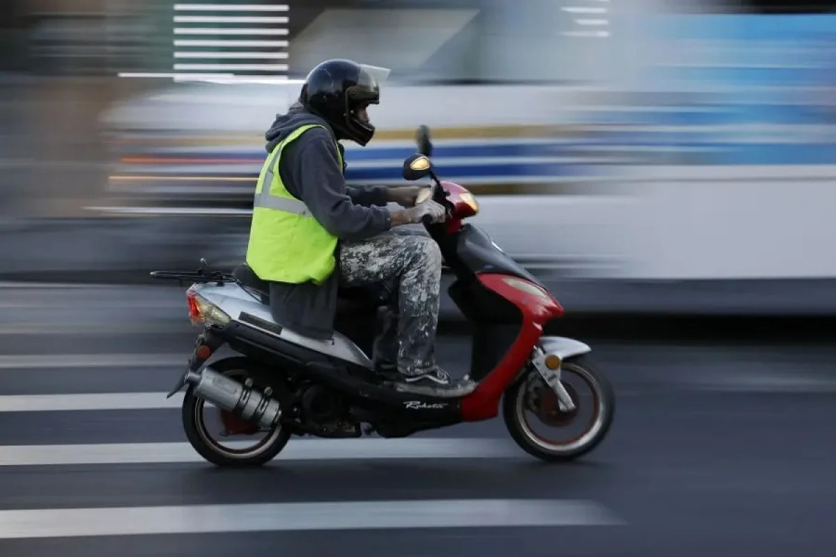 Sürücülük vəsiqəsinin yaş limiti qaldırılsın [[- TƏKLİF]]