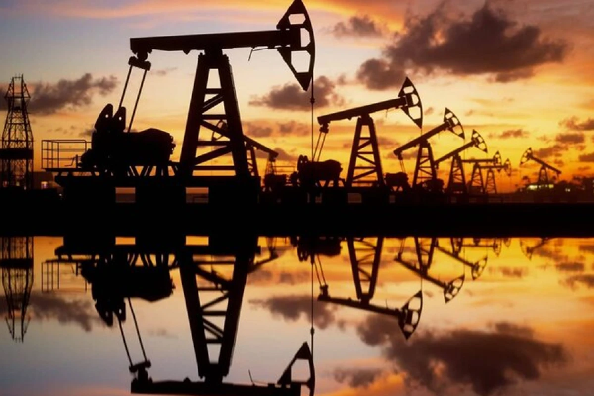 “Brent” neftinin qiyməti [[82 dolları ötdü]]