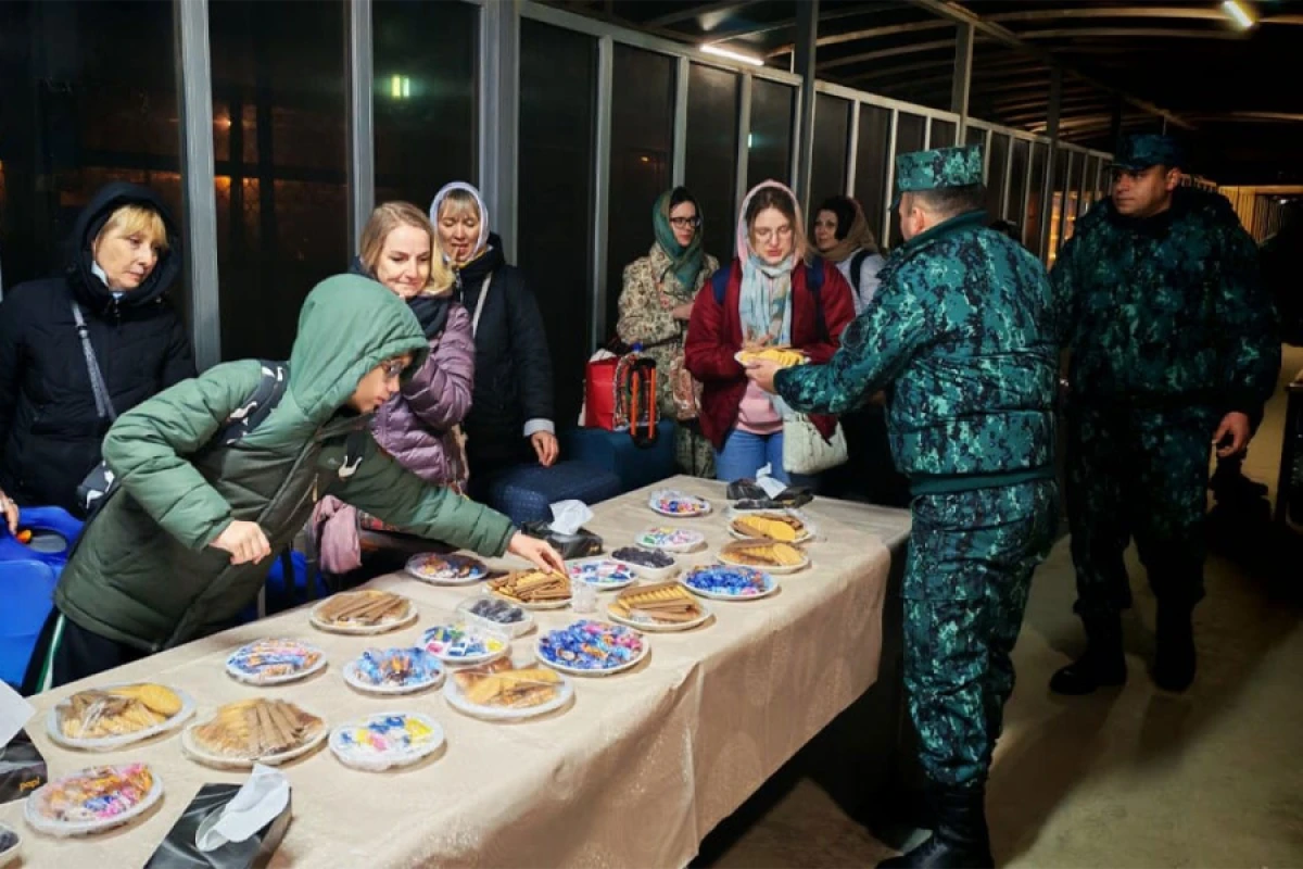 İrandan [[Azərbaycan sərhədi ilə indiyədək]] 1161 nəfər təxliyə edilib