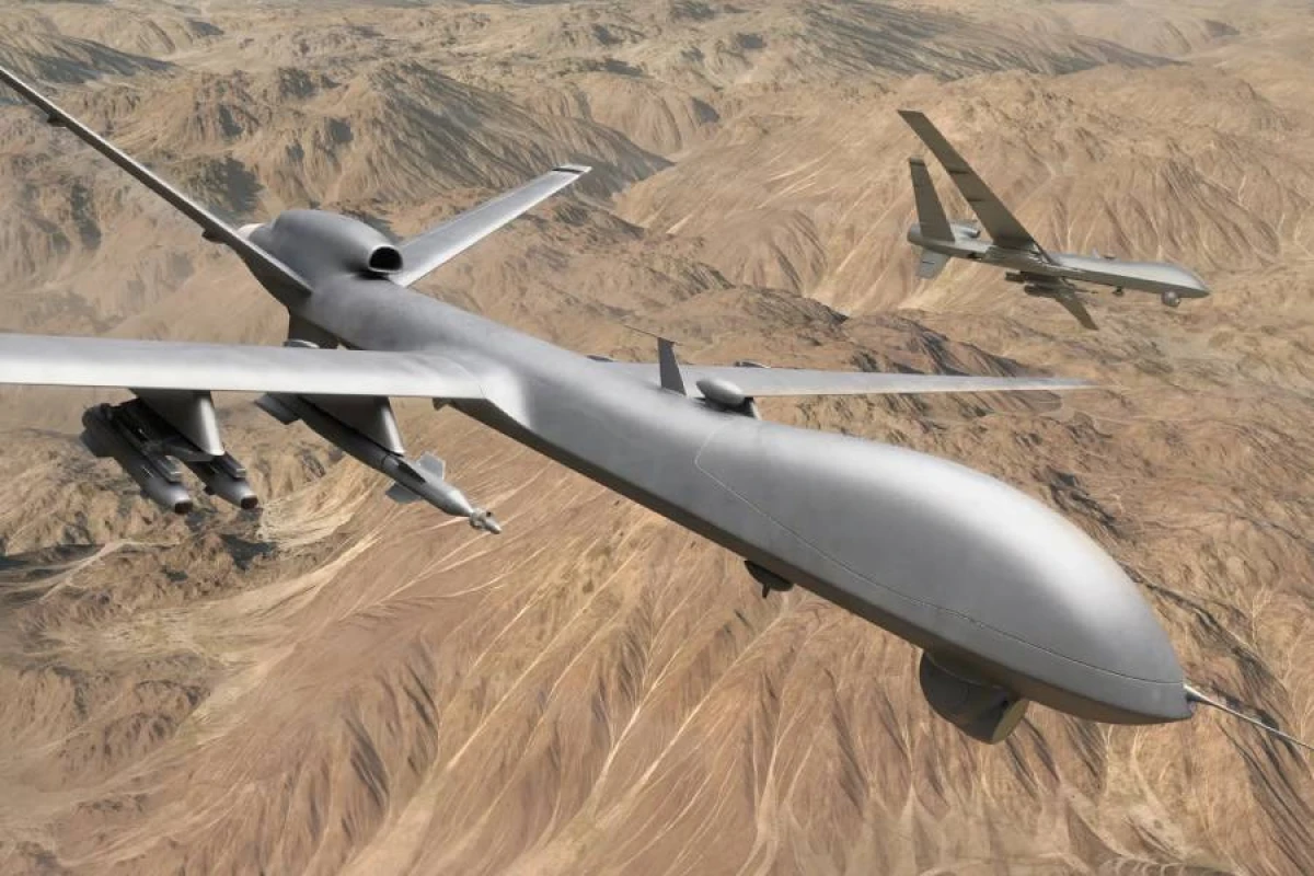 Ərbildə [[yaşayış binasına pilotsuz təyyarə]] hücum etdi