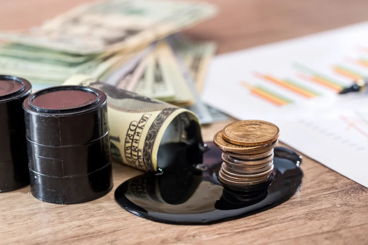 Azərbaycan nefti [[4 dollara yaxın]] ucuzlaşdı