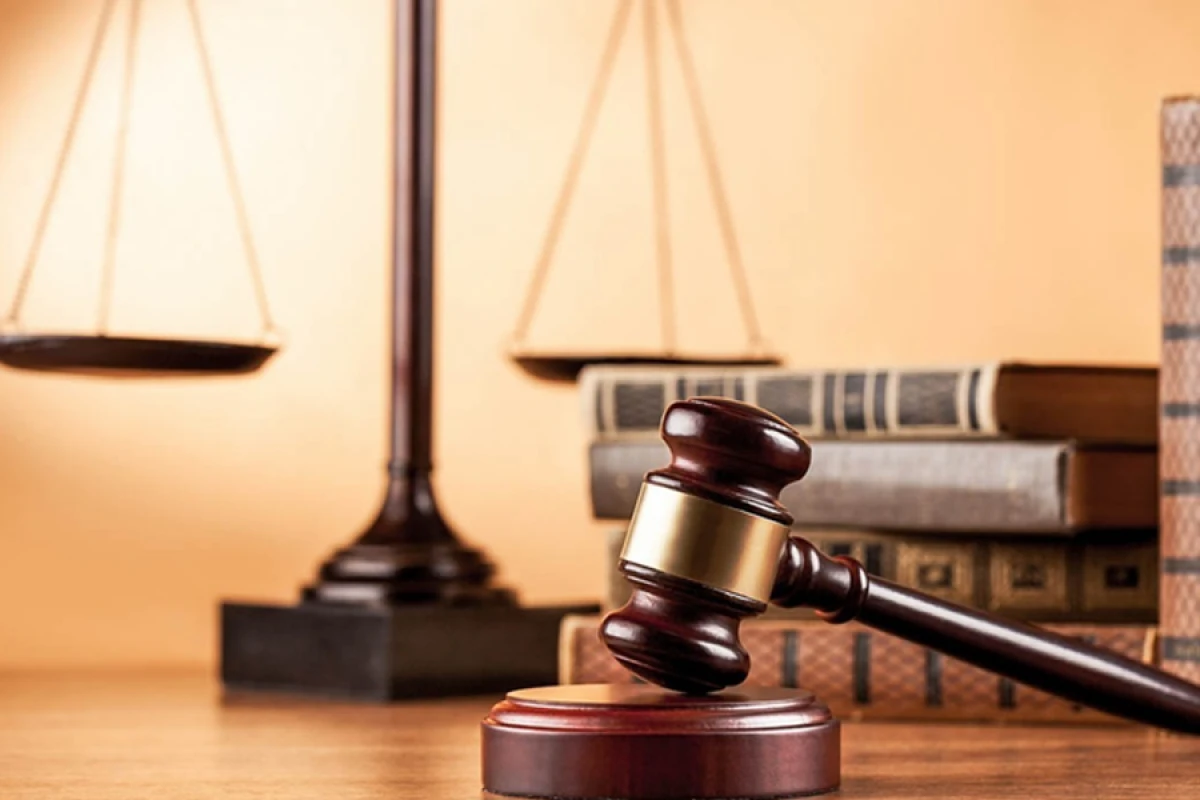 Xarici ölkə səfirliyinə qarşı [[terror hazırlayan şəxslərin]] məhkəməsi başladı