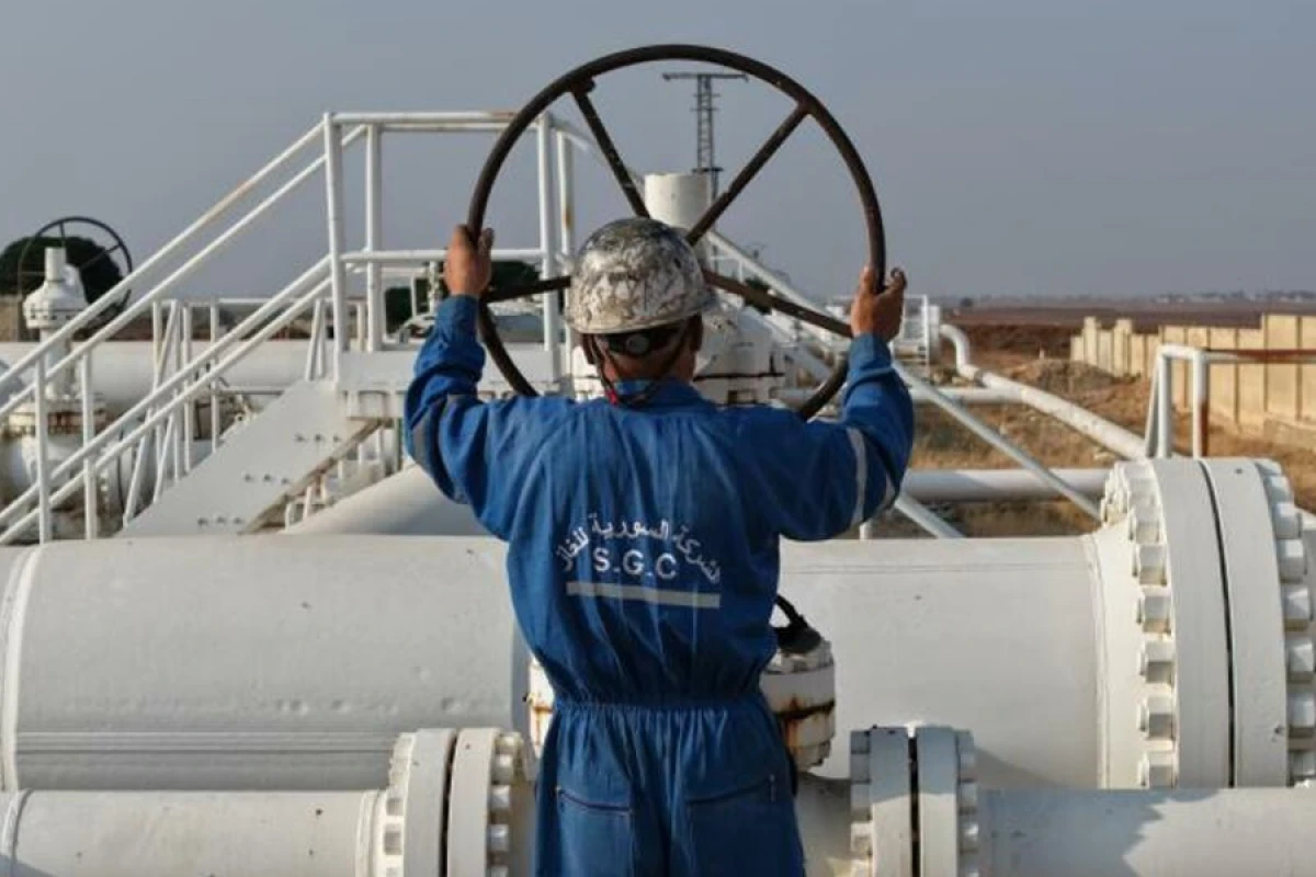 Təbii qazın [[dəyəri azaldı]]