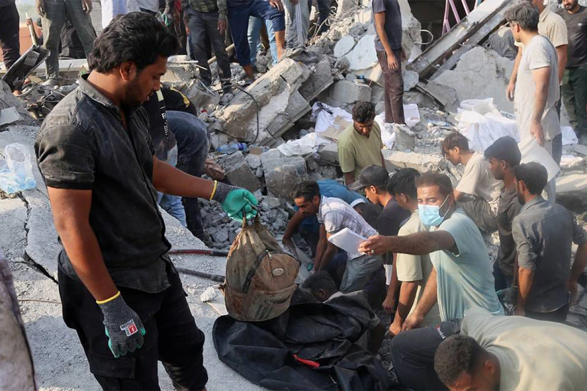 [[“Reuters”:]] İran məktəbinə zərbəni ABŞ qüvvələri endirmiş ola bilər