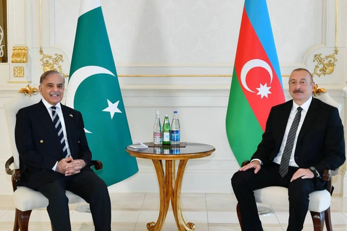 Şahbaz Şərif [[Azərbaycan Prezidentinə]] zəng etdi