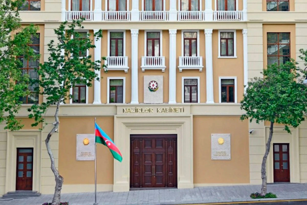 [[Nazirlər Kabineti:]] İrana və Azərbaycana qayıdan yük avtomobillərinin sərhəddən buraxılışına başlanılıb