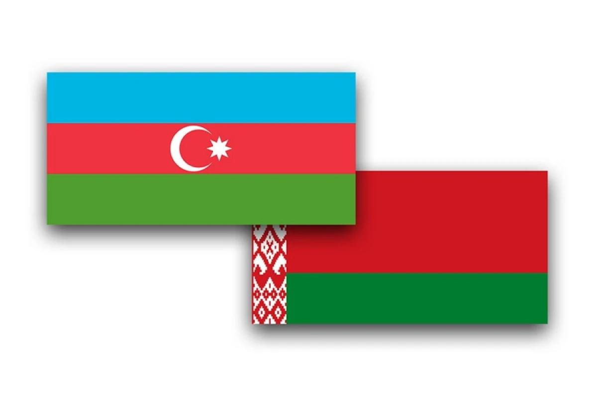 Azərbaycan və Belarus [[müdafiə nazirləri İranın PUA hücumlarını]] müzakirə etdi