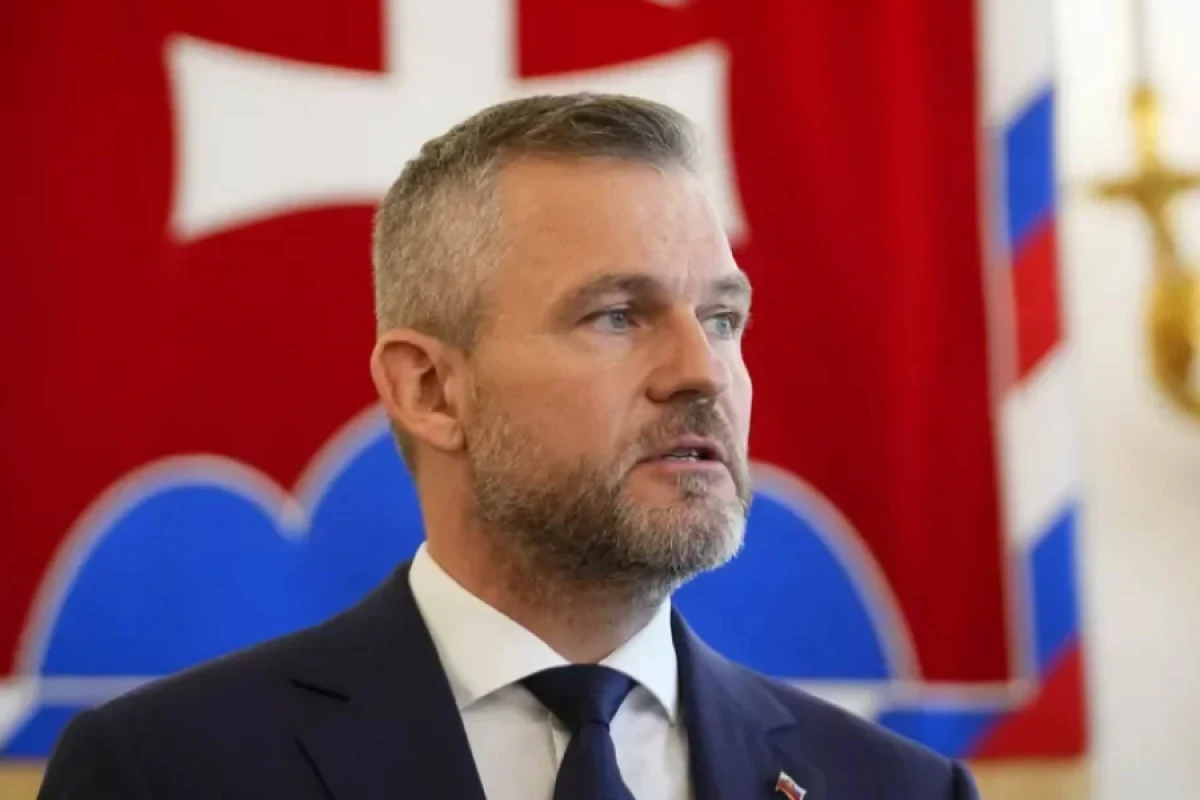 [[Slovakiya Prezidenti]] İranın Naxçıvana hücumunu pislədi