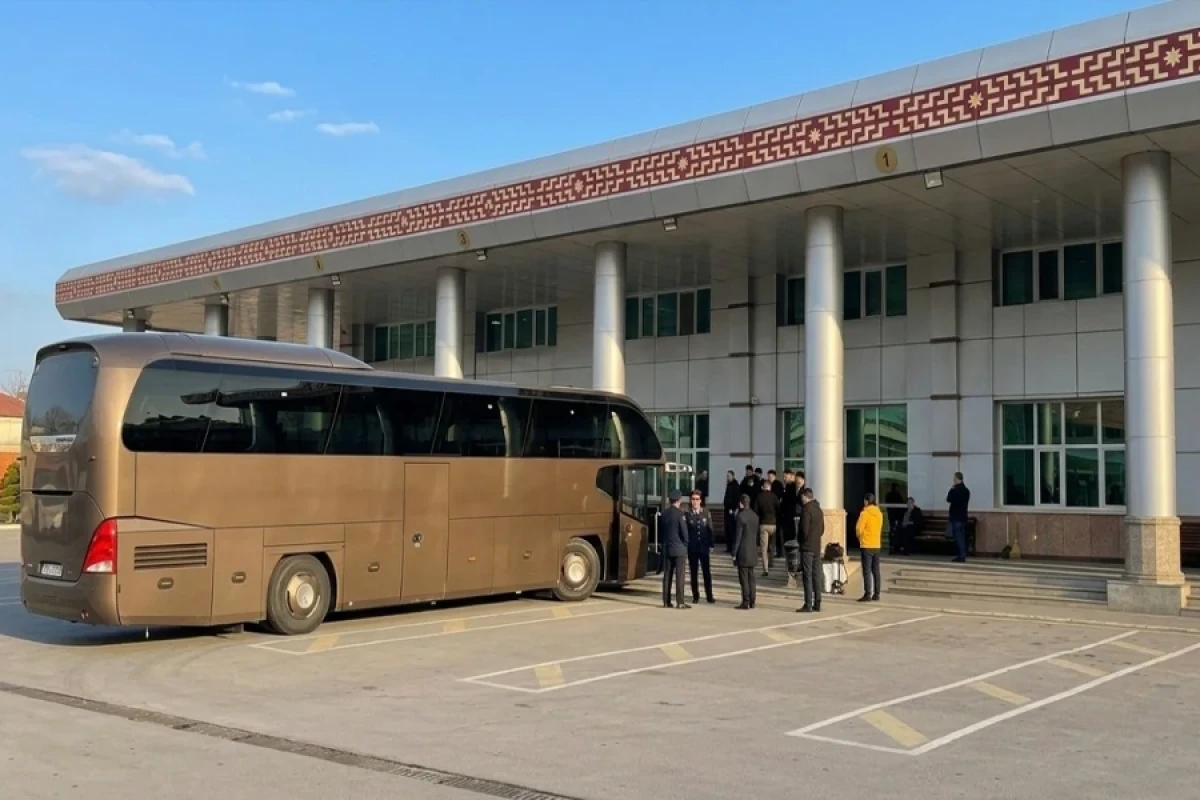 Naxçıvandan İğdıra və əks istiqamətdə indiyə qədər [[673 nəfər daşınıb]]