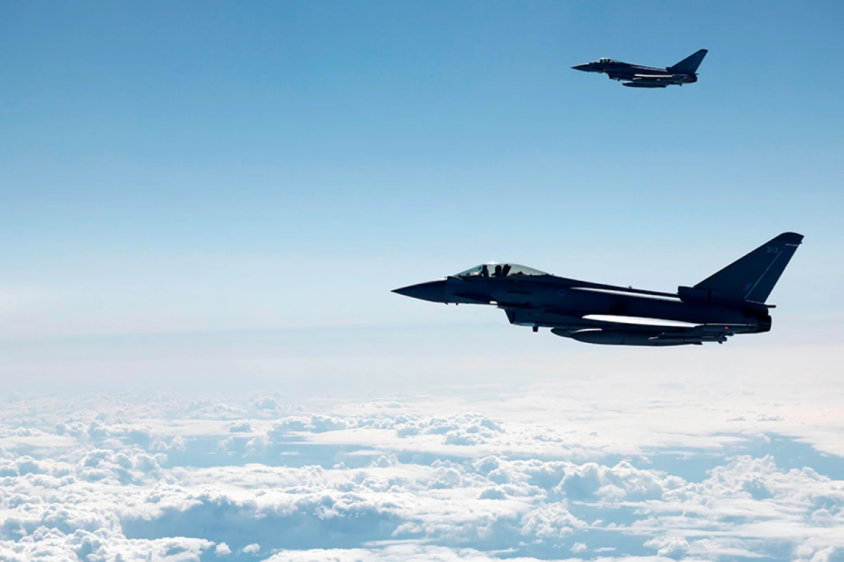 Türkiyə Şimali Kiprdə [[6 ədəd F-16]] yerləşdirdi