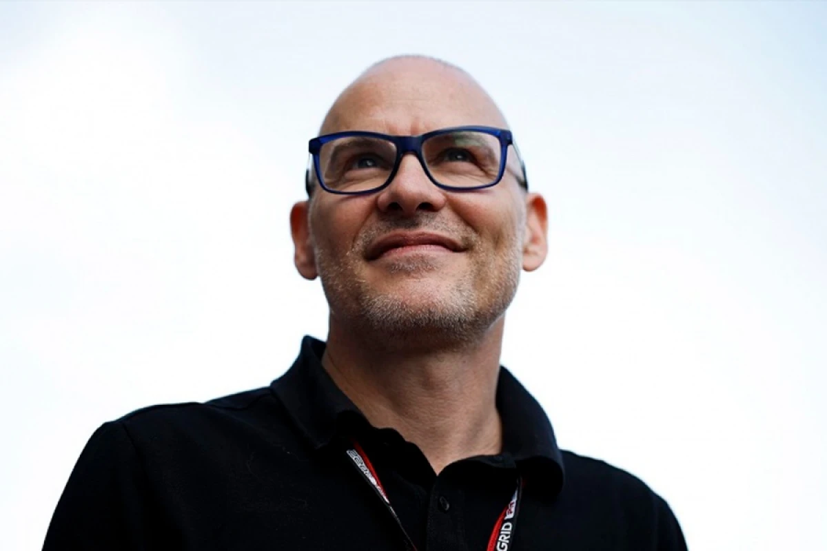 [[“Formula-1”də yeni qaydalar:]] Vilnöv Melburn yarışını maraqlı adlandırdı