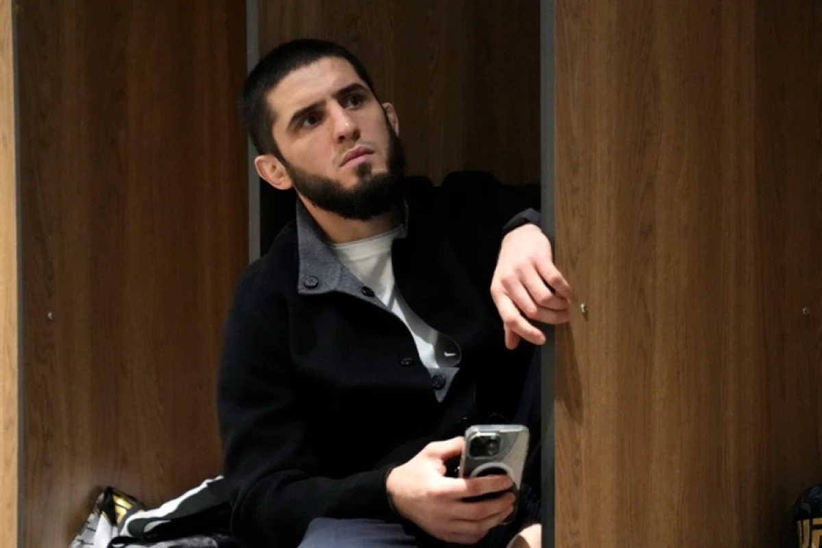 İslam Maxaçevin [[turnirdə iştirak etməməsi]] əl zədəsi ilə bağlıdır