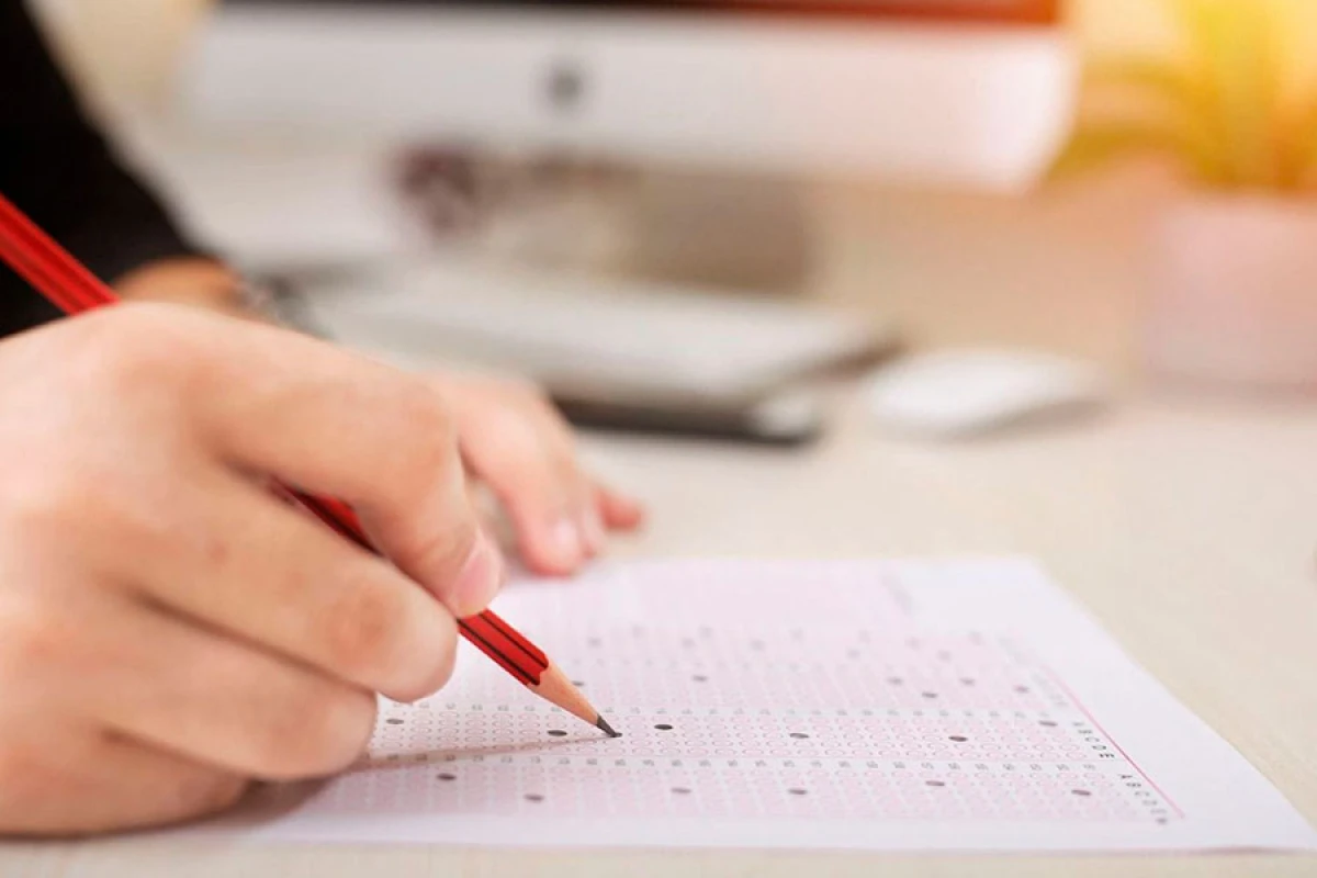 DİM [[buraxılış imtahanı]] keçirdi