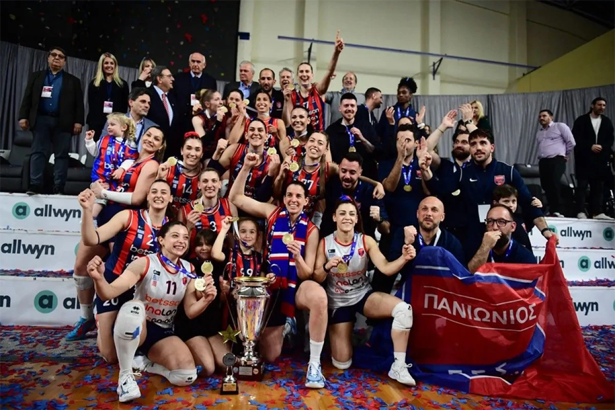 Polina Rəhimova [[“Panionios” ilə Yunanıstan kubokunu]] qazandı