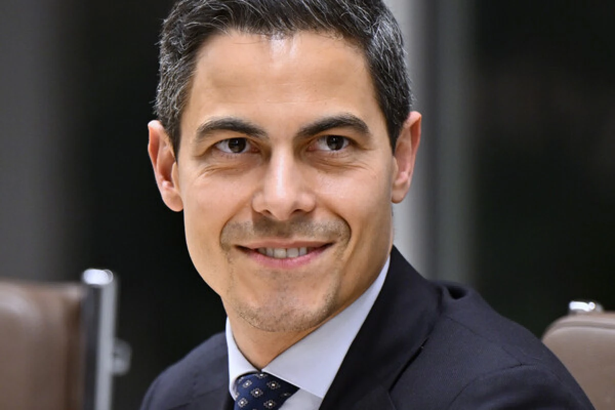 [[Baş naziri:]] "Ukrayna Aİ-yə bu yolla üzv ola bilər"