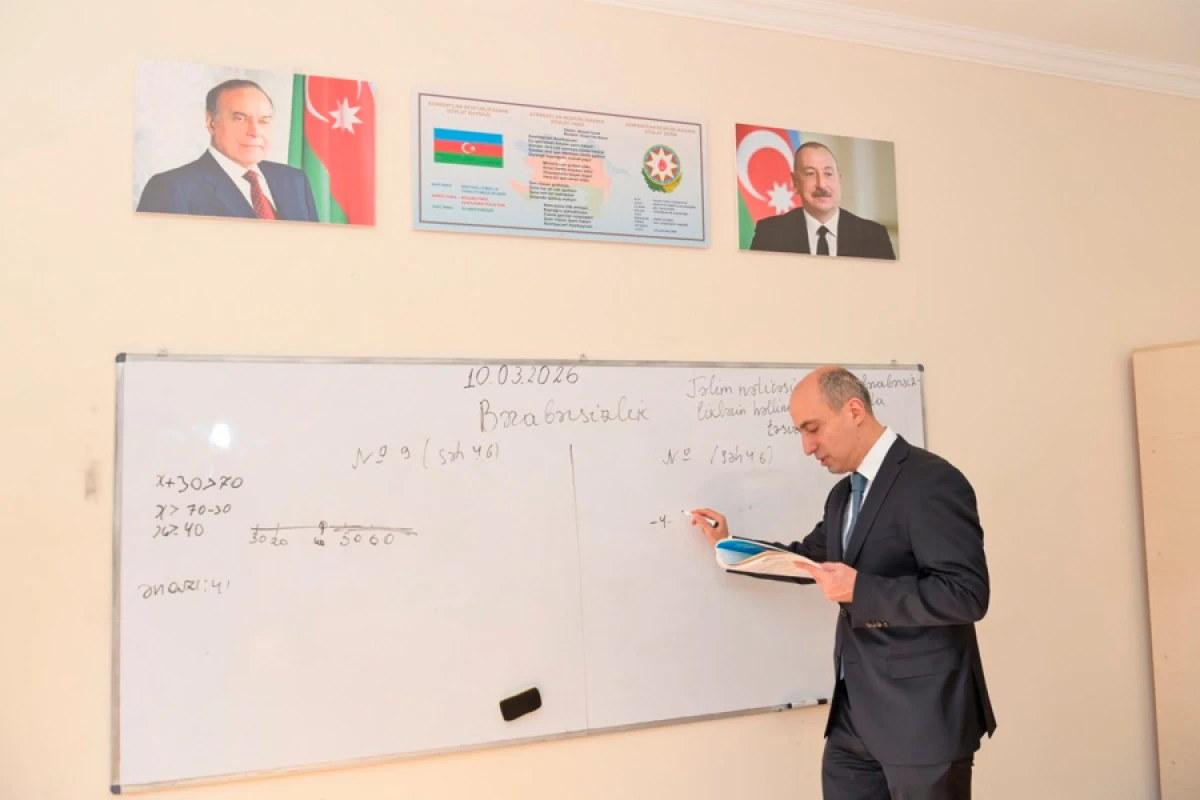 Emin Əmrullayev [[Xankəndi və Xocalı]] məktəblərində oldu