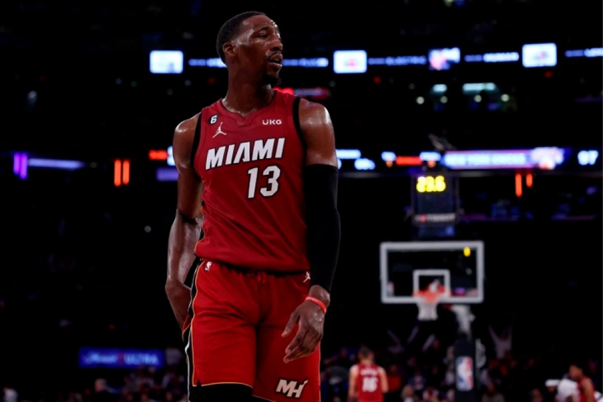 [[Tarixi performans:]] Adebayo 83 xalla rekord qırdı!