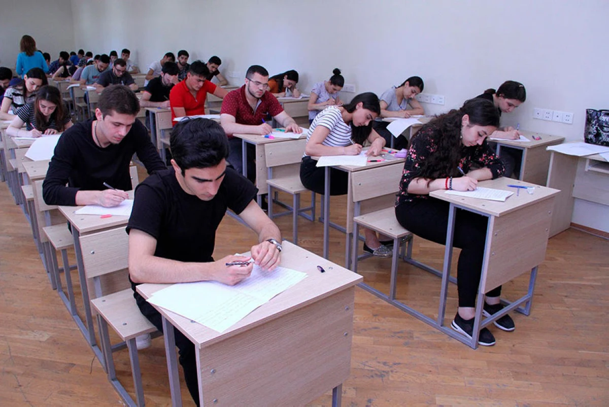 62 mindən çox [[şagird üçün buraxılış imtahanı]] keçiriləcək