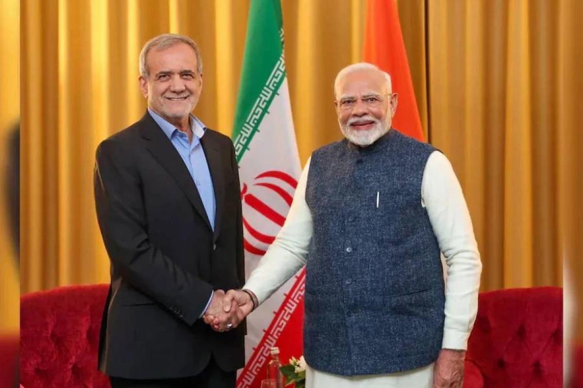 [[Hindistanın Baş naziri Pezeşkianla]] regional vəziyyəti müzakirə etdi