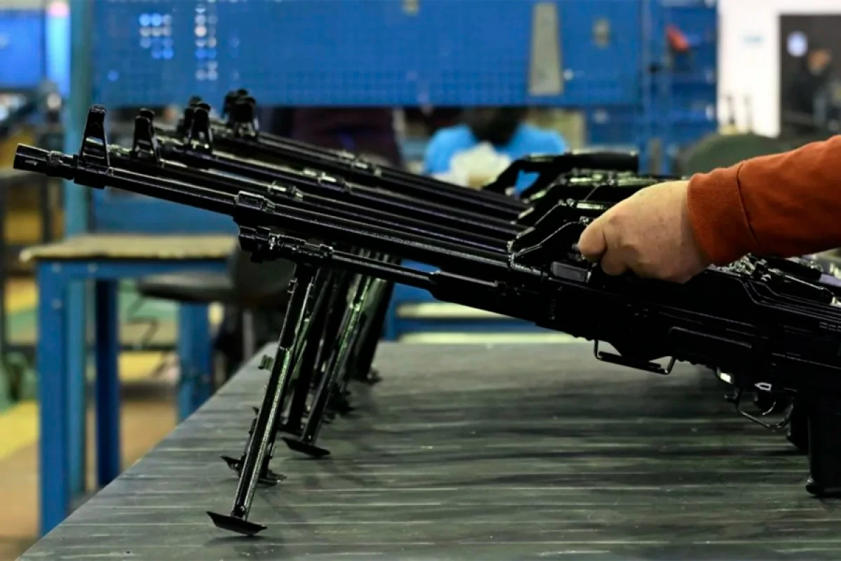 Keçən il [[64 adda yeni silah-sursat]] istehsal olunub