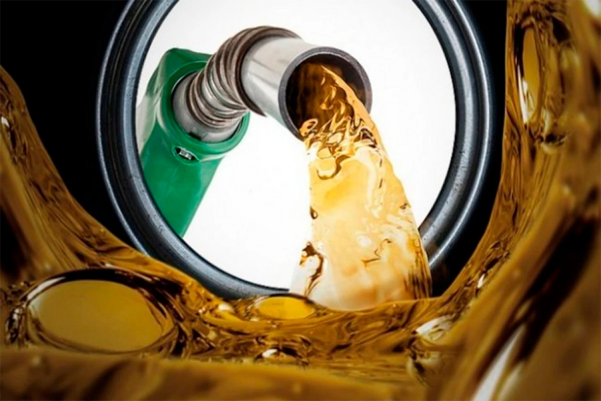 “Brent” neftinin qiyməti [[103 dolları]] keçdi