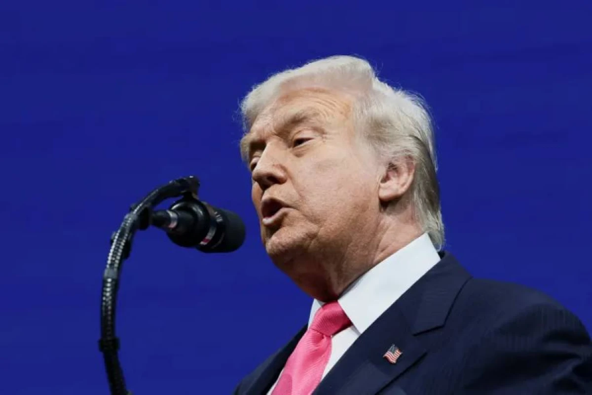 Tramp neft alan ölkələrə Hörmüz boğazı ilə bağlı [[xəbərdarlıq etdi]]