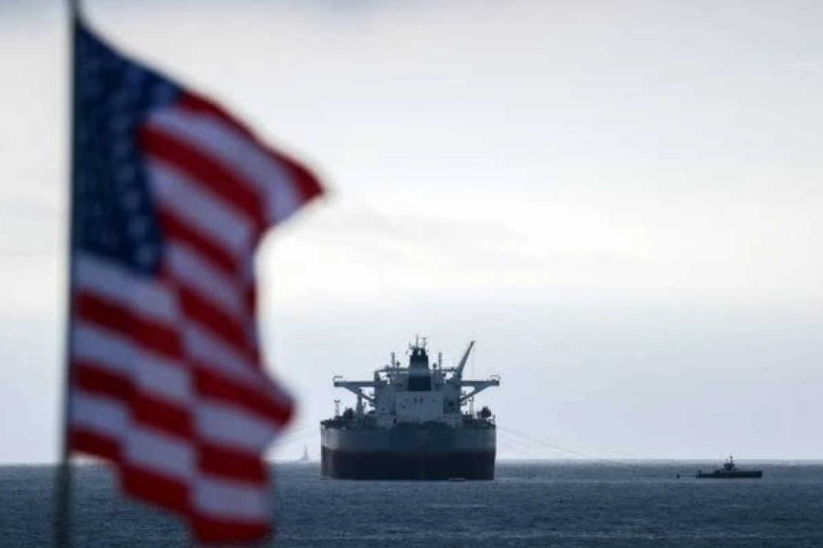 Fransa Trampın hərbi yardım [[tələbini rədd etdi]]