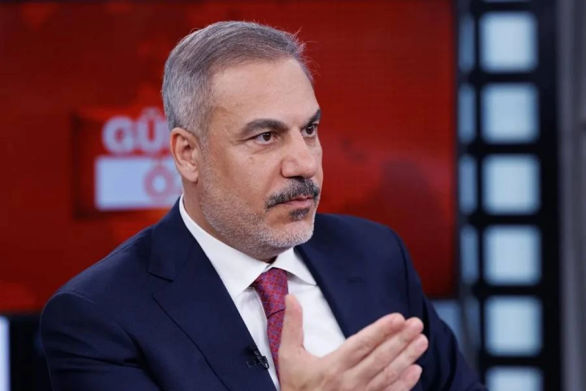 Türkiyə Rusiya-Ukrayna danışıqlarına yenidən [[ev sahibliyi etməyə hazırdır]]