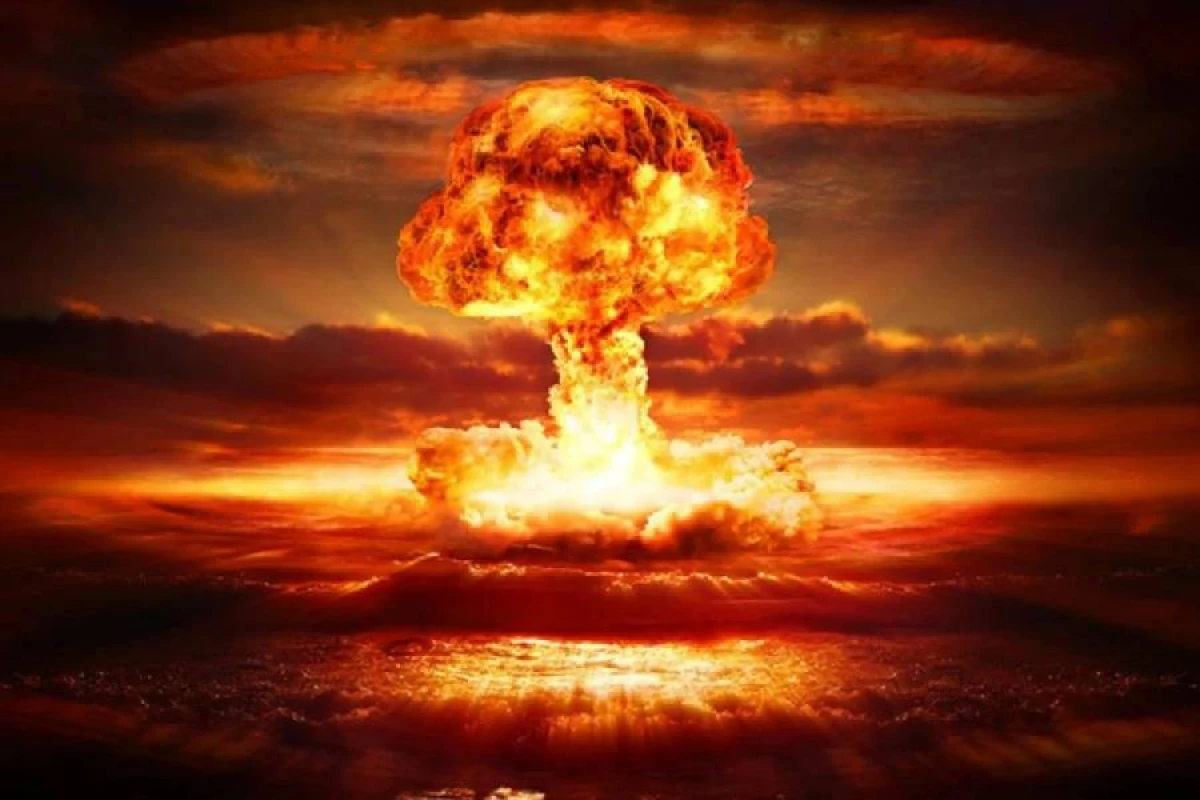 ÜST Yaxın [[Şərqdə nüvə təhlükəsinə]] hazırlaşır