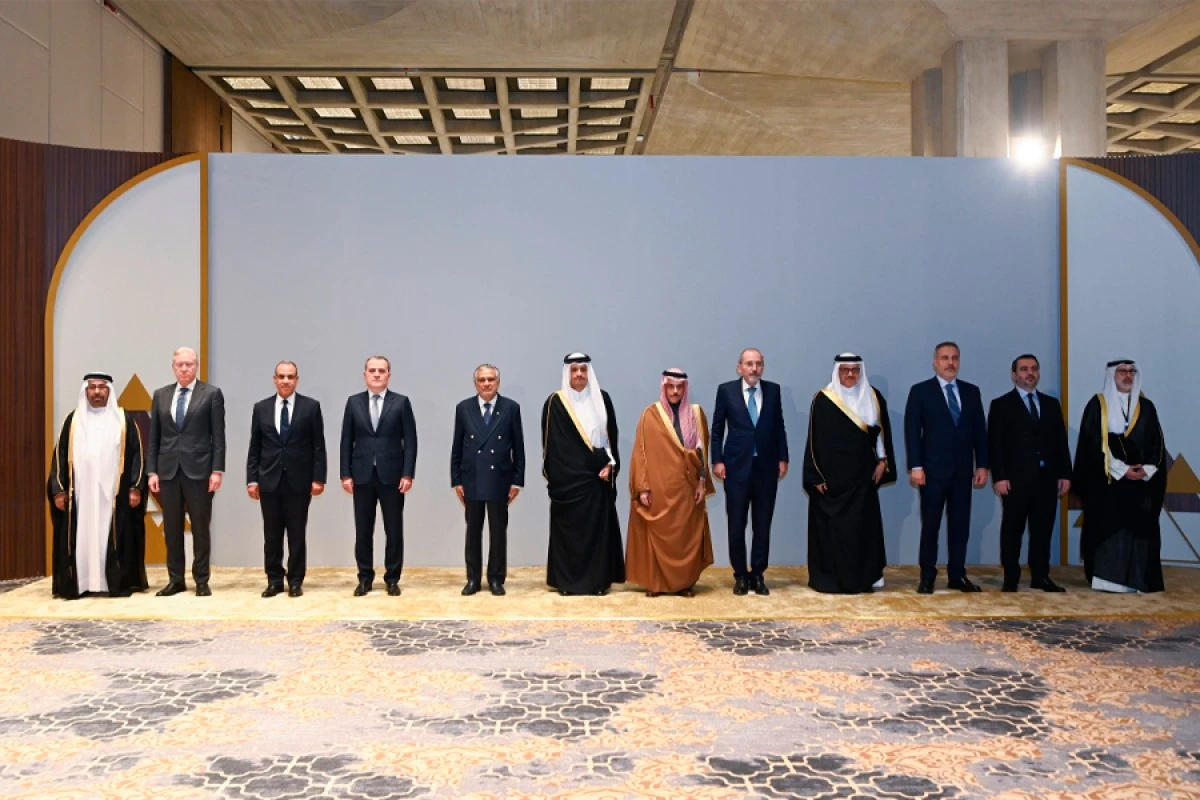 [[Ceyhun Bayramov]] Ər-Riyadda keçirilən görüşdə iştirak etdi