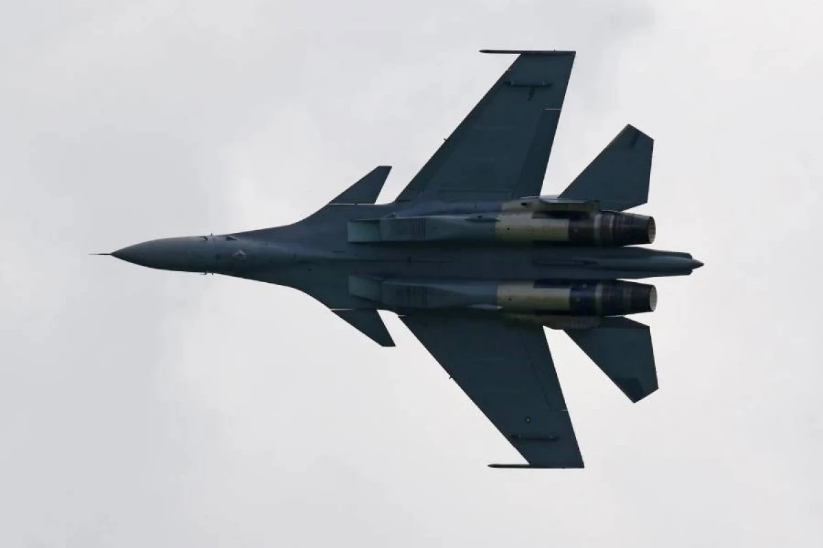 Estoniya Rusiya hərbi təyyarəsinin [[hava məkanını pozduğunu elan etdi]]