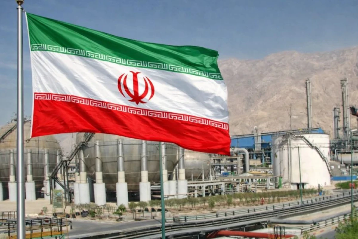 İran enerji infrastrukturuna hücumlara qarşı [[xəbərdarlıq etdi]]