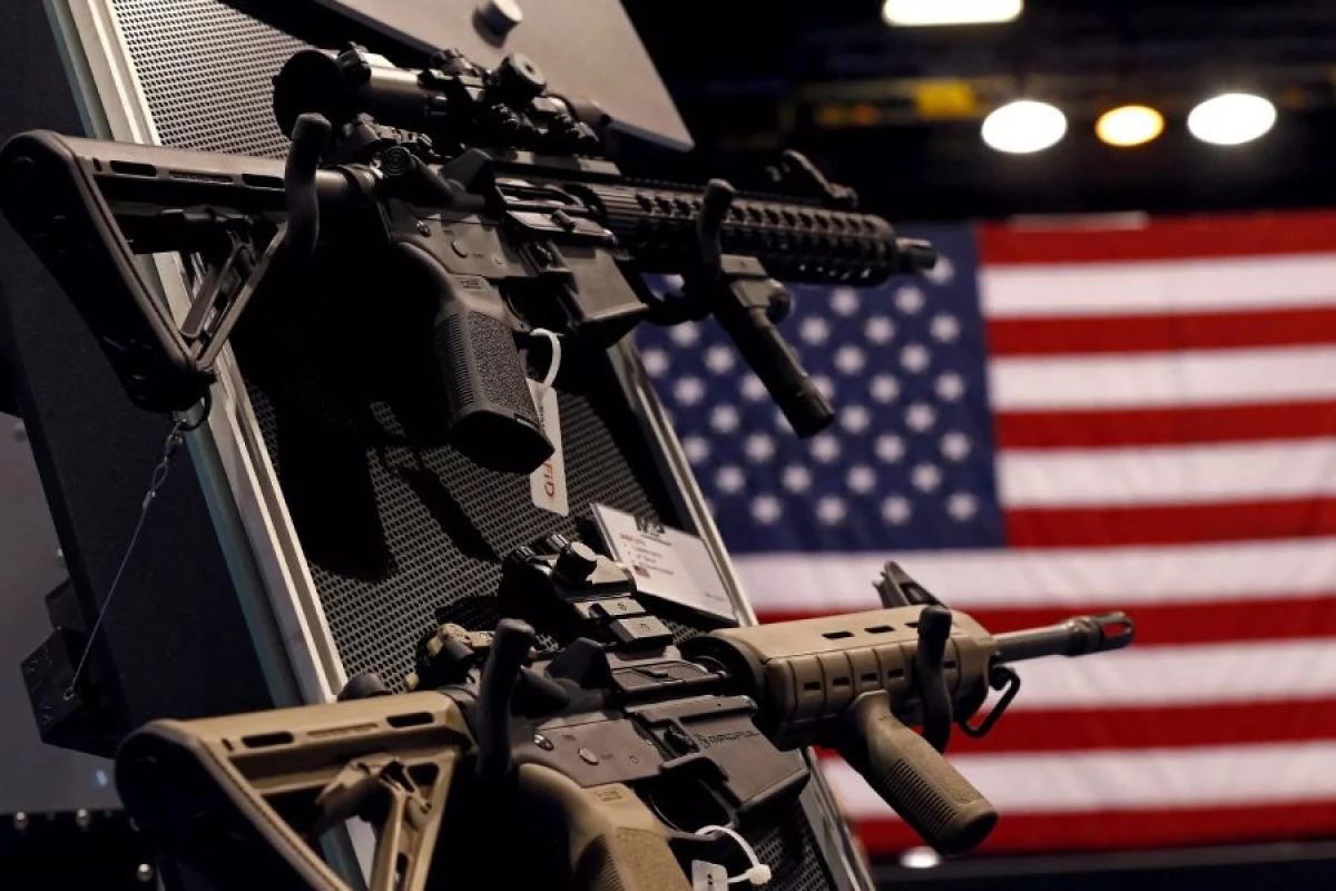 ABŞ Yaxın Şərq müttəfiqlərinə [[silah satışını təsdiqlədi]]