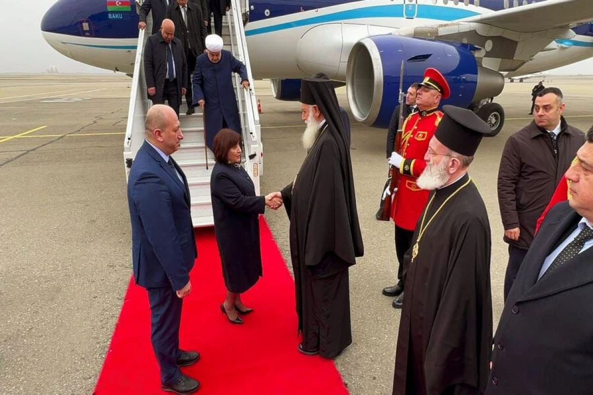 Sahibə Qafarova [[Gürcüstana səfərə gəldi]]