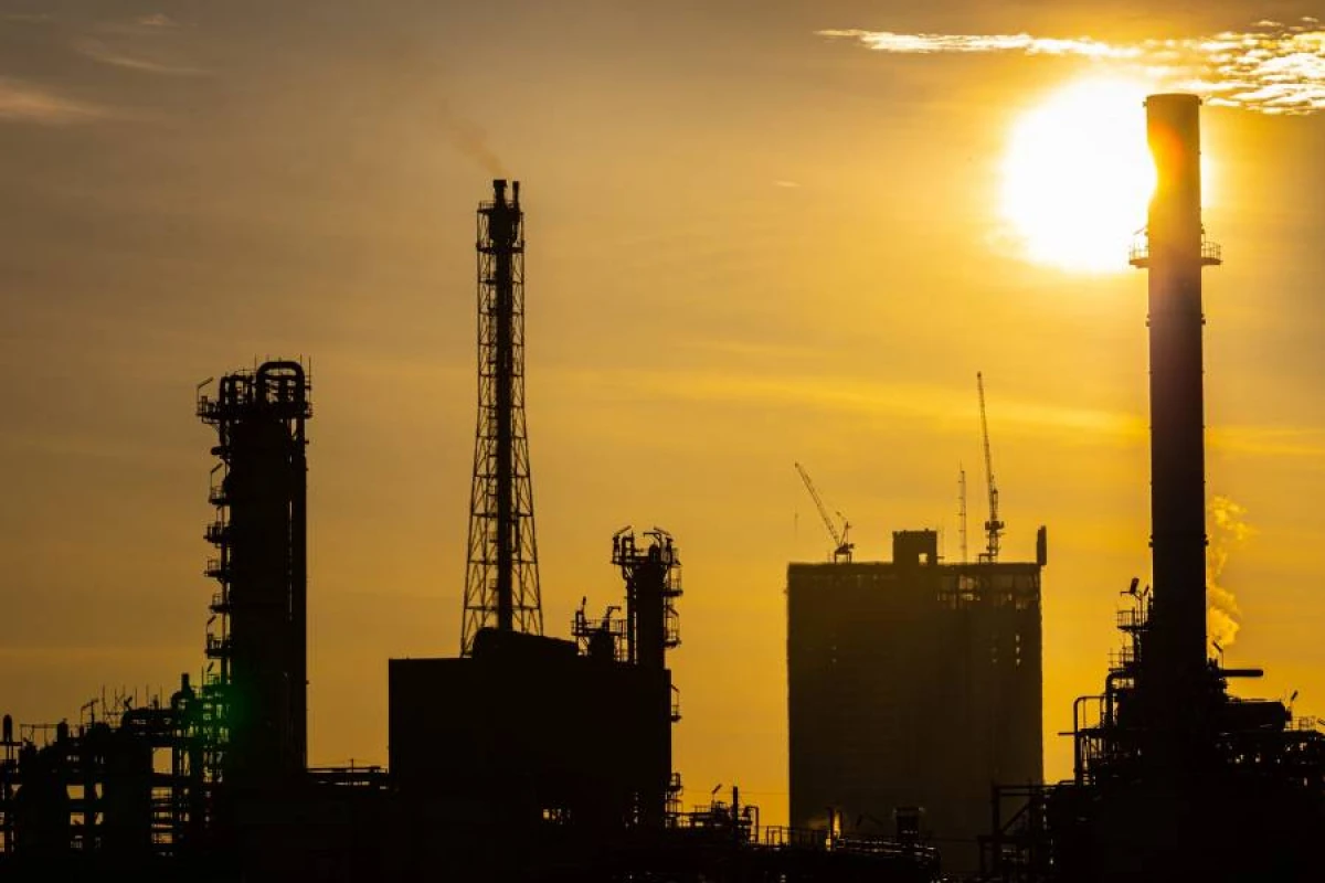 Britaniya [[enerji şirkətlərinin mənfəətini məhdudlaşdırmağı]] təklif etdi