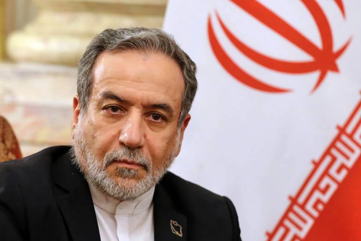 [[Əraqçi:]] "Hörmüz boğazının bağlanmasının səbəbi müharibədir"