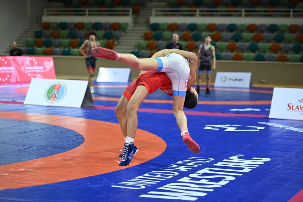 Azərbaycanın güləş üzrə milli komandaları [[hazırlıq prosesini davam etdirir]]