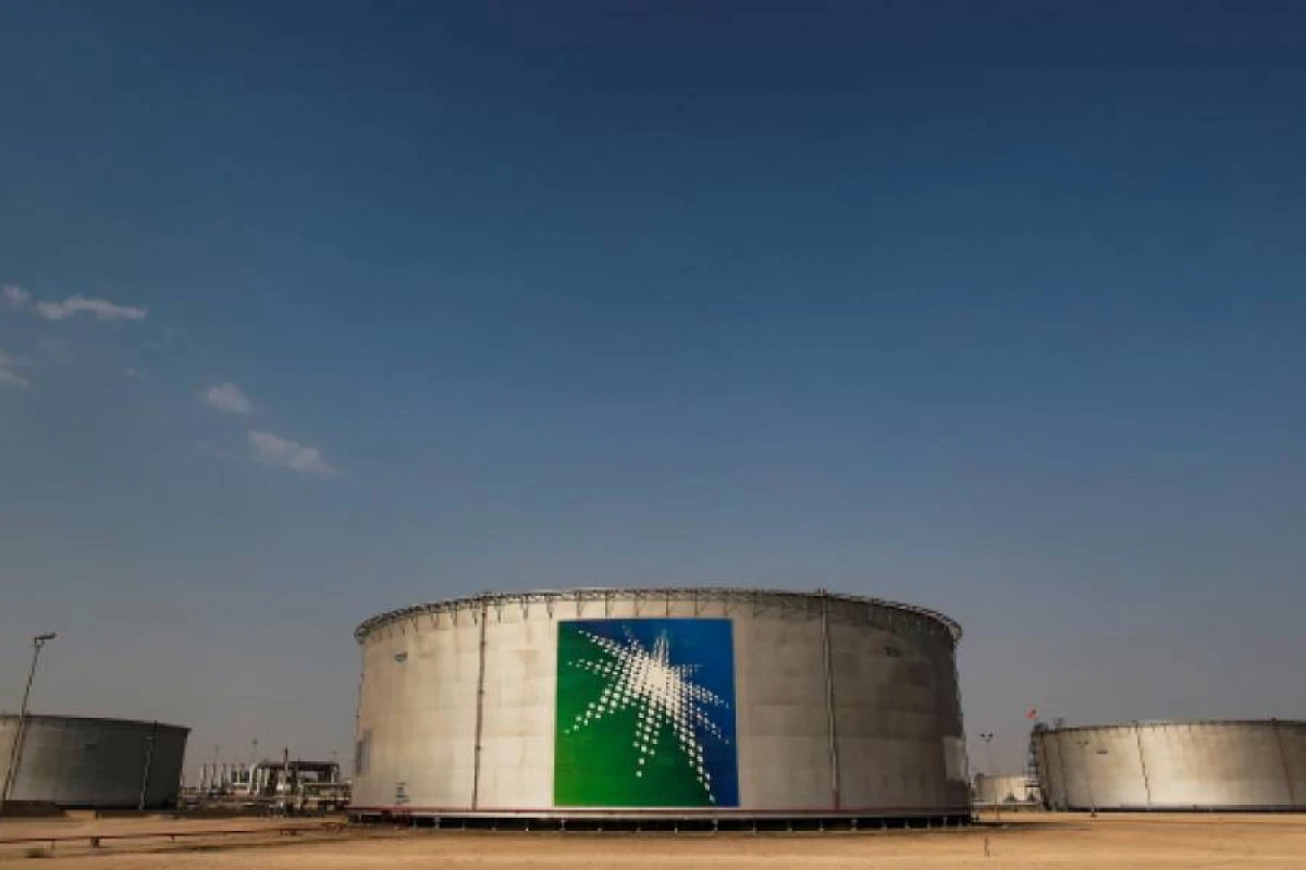 "Saudi Aramco" Hörmüzdəki fasilələrə görə [[Yanbu marşrutunu işə saldı]]