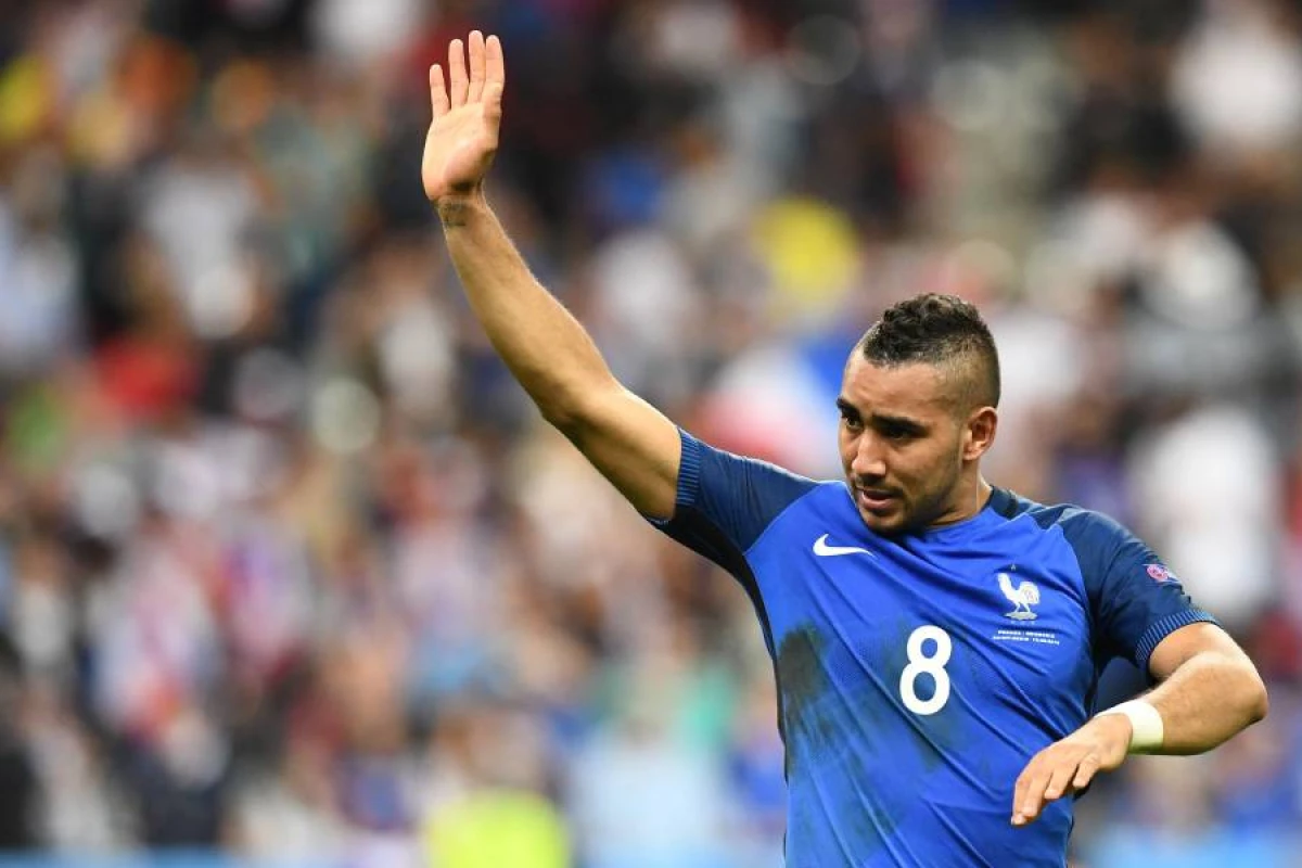 Dimitri Payet karyerasını [[başa vurdu]]