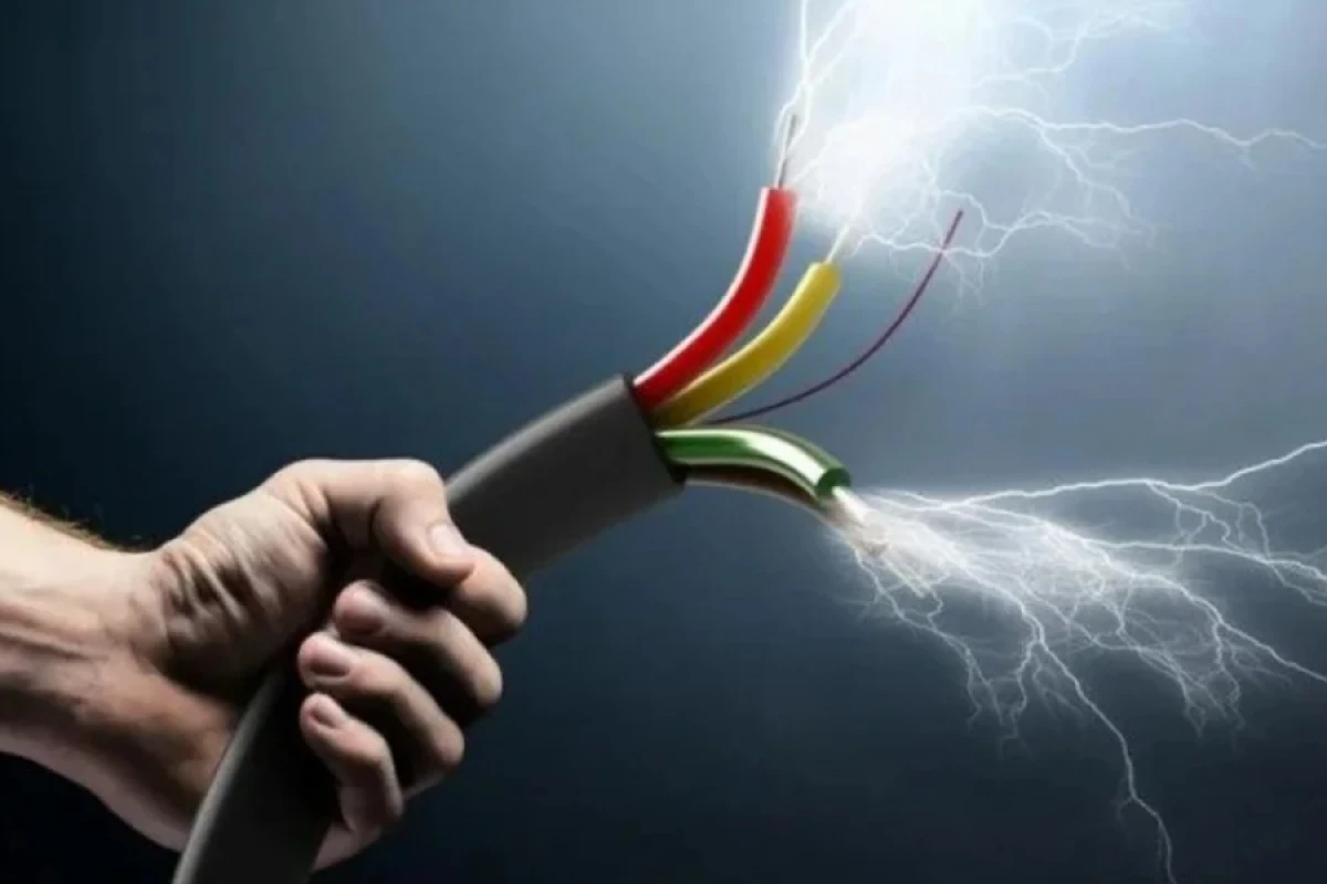 Beyləqanda cərəyan [[vuran kişi öldü]]