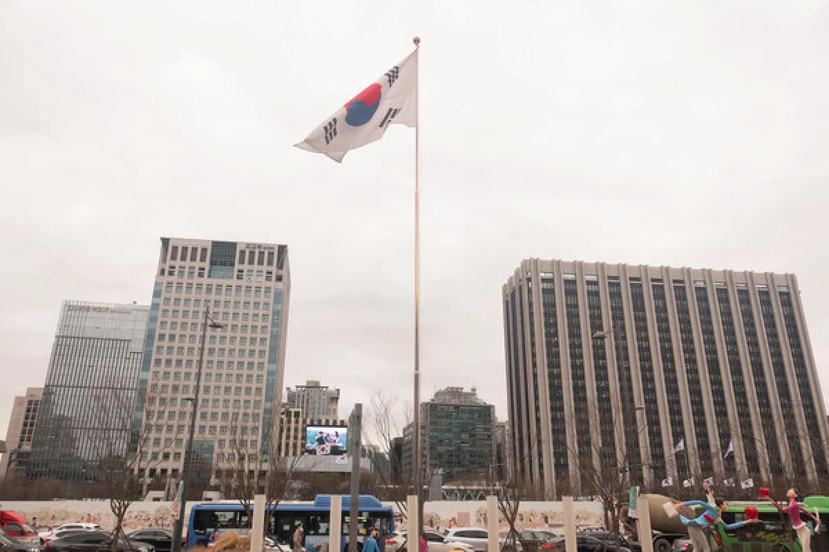 [[Cənubi Koreya]] Rusiya neftinin idxalına maneələri aradan qaldırdı