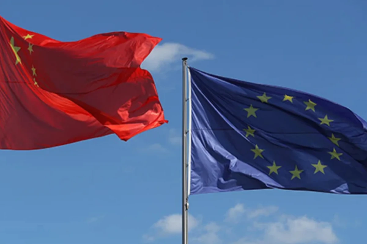 [[Aİ və Çin Ukrayna, İran və Tayvanla]] bağlı hərbi məsləhətləşmələr apardı