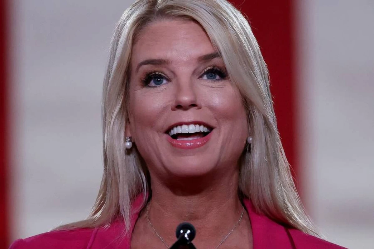 ABŞ Ədliyyə Nazirliyi Maduroya qarşı işi [[genişləndirə bilər]]