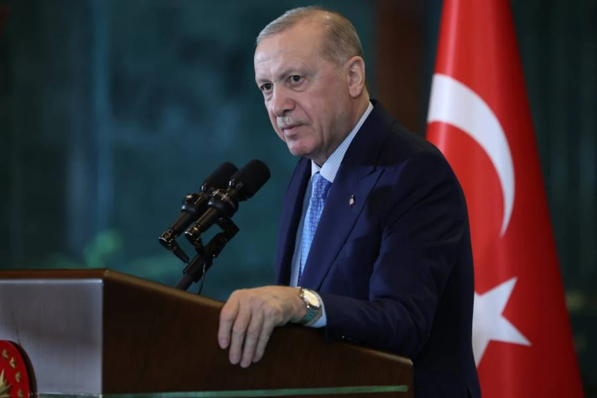 [[Ərdoğan:]] "Bu qanunsuz müharibənin bədəlini bəşəriyyət ödəyir"