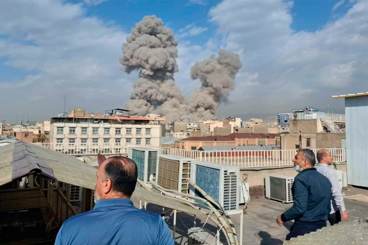 İranın liman şəhərinə [[zərbələr endirildi]]