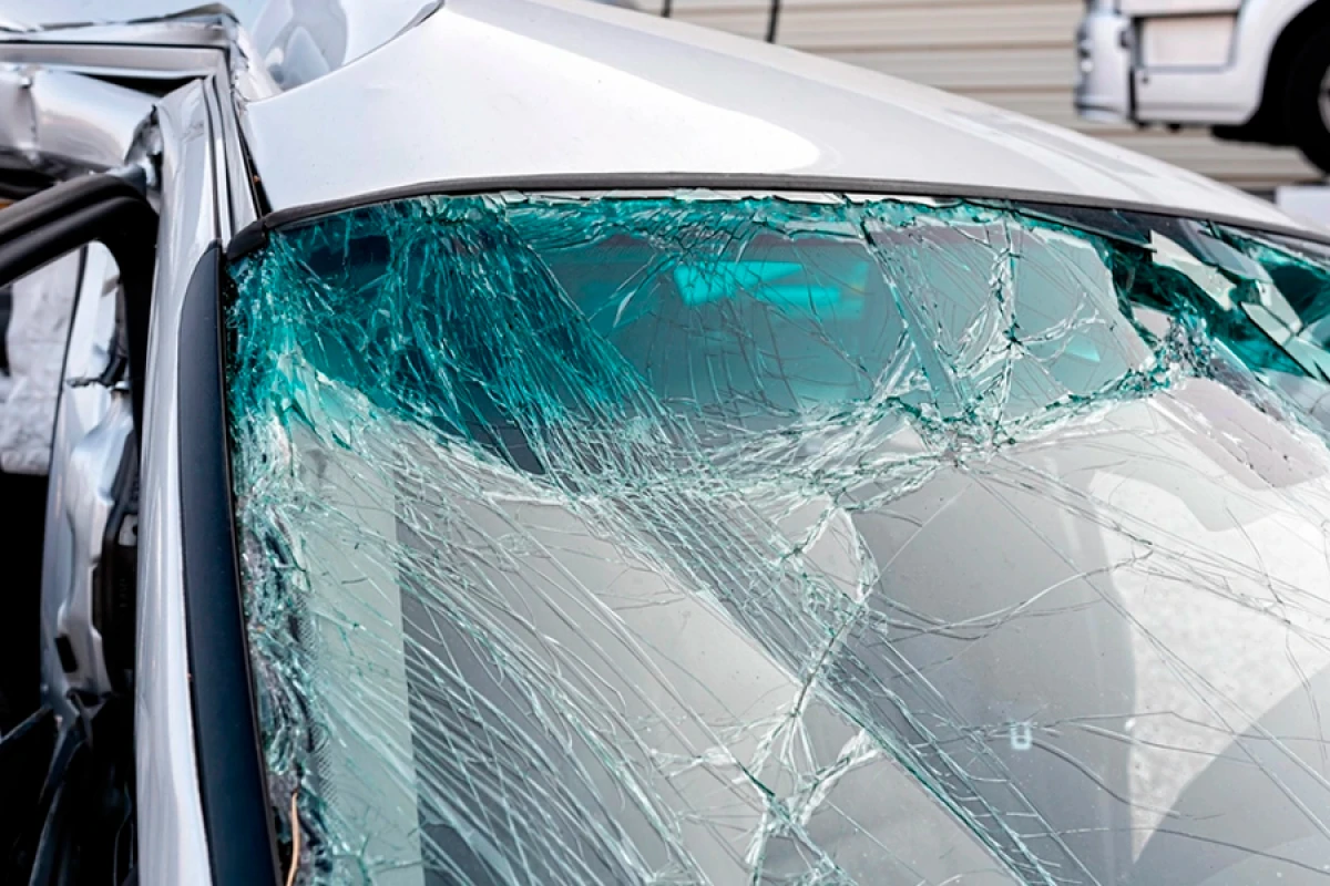 Gəncədə avtomobillə moped toqquşdu[[: Xəsarət alan var]]