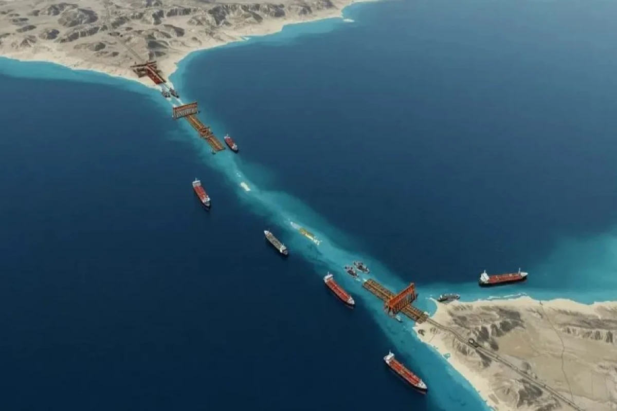 İran Hörmüz boğazından keçmək üçün [[rüsum tətbiq edəcək]]