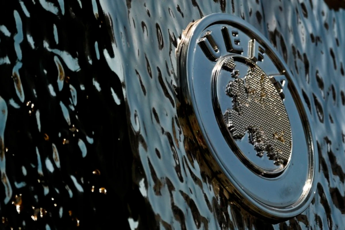 UEFA sabit qiymətlər vəd edir [[— turnirə çıxış rahat olacaq]]